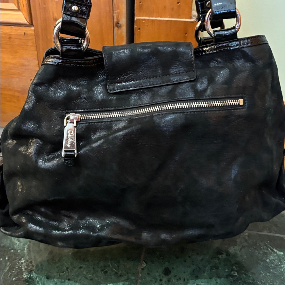 Cole Haan printed Black Leather Handbag with long strap - Picture 3 of 5